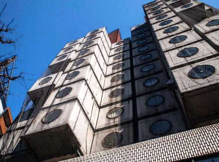 Капсульная башня «Накагин»: причудливый пример архитектурного метаболизма
