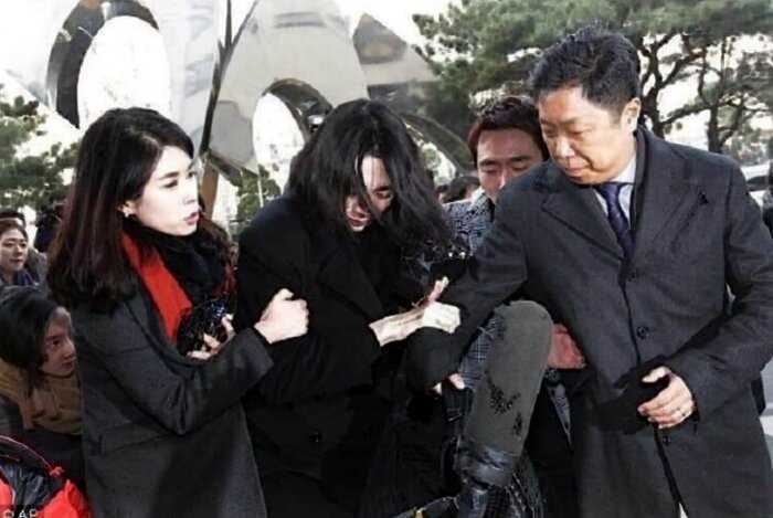 Корейский миллиардер публично извинился за дочь-мажорку