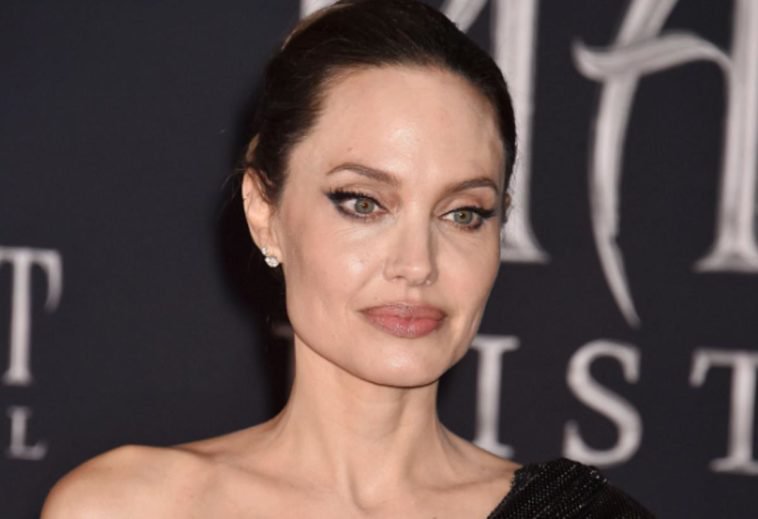 Переезд года: в какой стране будет жить Анджелина Джоли
