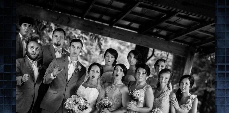 Свадебные фотографы всегда обладали чувством юмора: 7 нелепых фото со свадеб, которые подарят порцию настроения на весь день