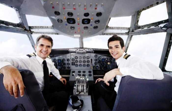 Три причины, по которым пилотам самолетов нельзя отращивать бороду и усы