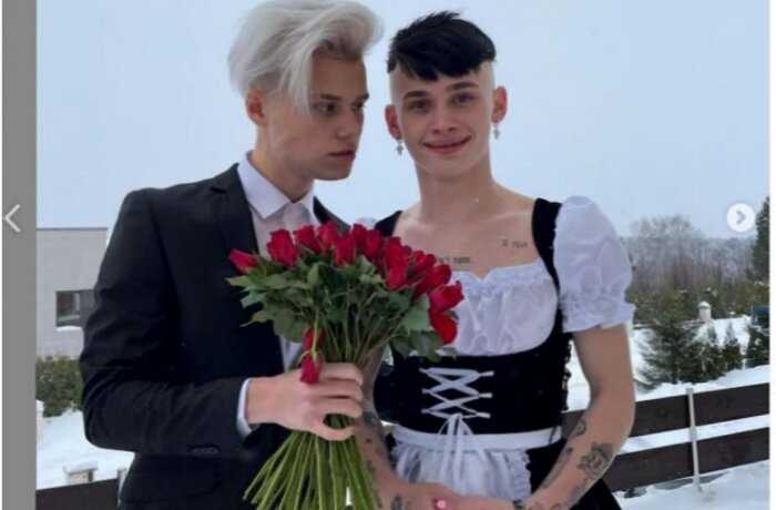 Даня Милохин опубликовал фото в коротком женском платье и разозлил поклонников