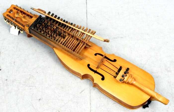 Топ-10 самых необычных музыкальных инструментов в мире