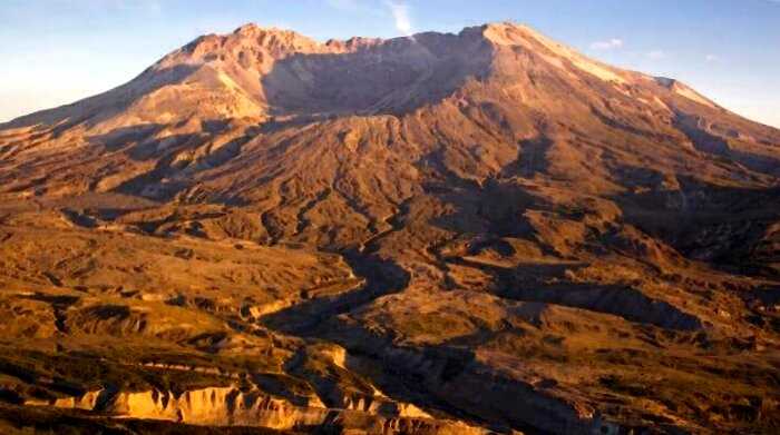 11 крупнейших извержений вулканов всех времён