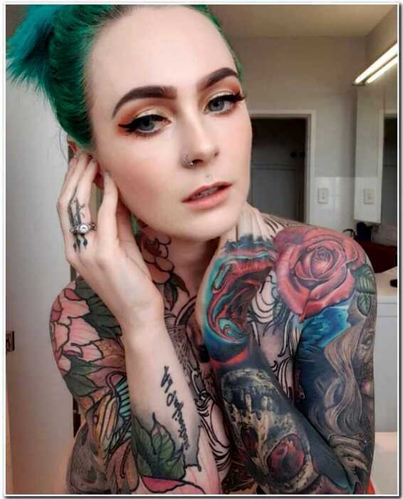 Знакомьтесь — Сара Грей, самый татуированный и эпатажный доктор в мире