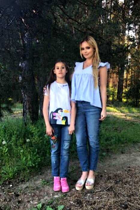 «Она хамка и врунья»: Дана Борисова рассказала, почему выселила 11-летнюю дочь из квартиры