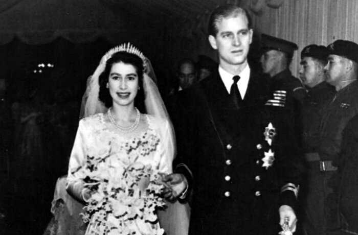 “На все ради тебя”: от какой привычки отказался Принц Филипп в день свадьбы с Елизаветой II
