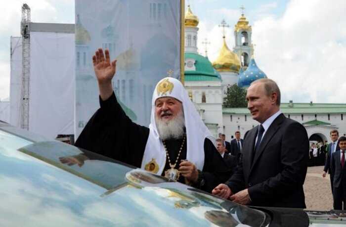 Патриарх Кирилл призвал россиян не стремиться жить богато и чрезмерно