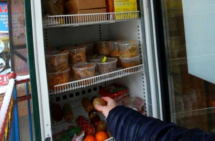 В Польше принят закон, обазявающий супермаркеты раздавать непроданные товары бедным