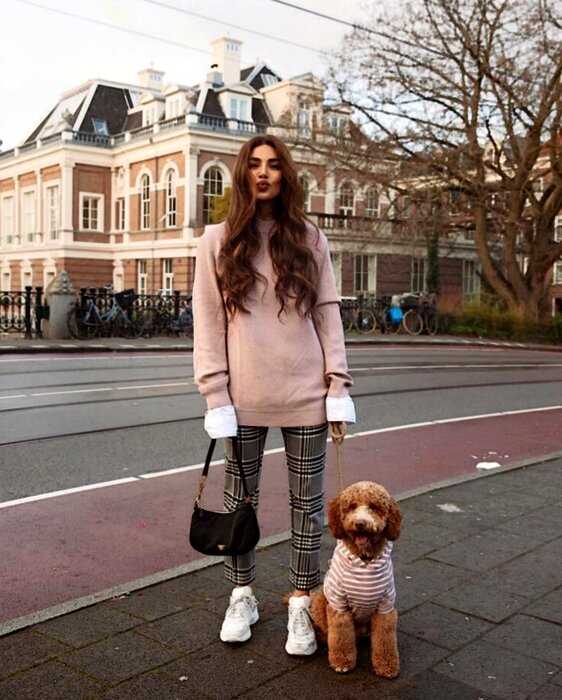 Неджин Мирсалехи: 15 стильных осенних образов модницы из Амстердама
