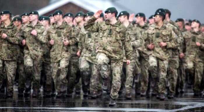 Ким Кардашьян поможет британской армии привлекать новых солдат