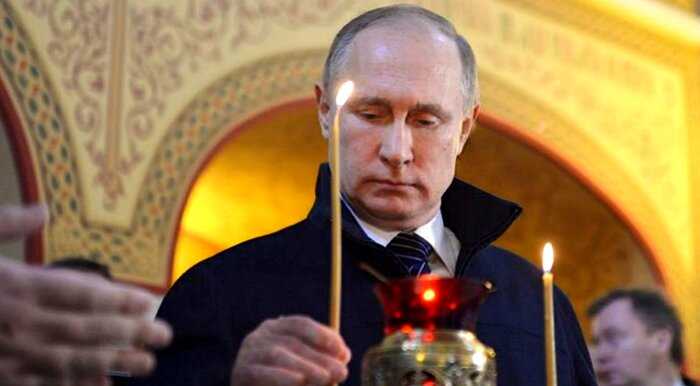 «Обратиться к Путину может любой: «икону» с президентом начали продавать в Пулково