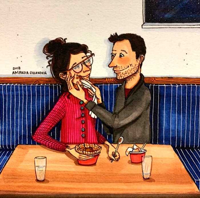 25 честных иллюстраций о том, как ведут себя влюблённые в реальной жизни