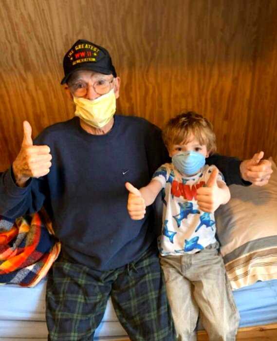 «Я выжил в окопах, плевать я хотел на ваш коронавирус»: 95-летний ветеран ВОВ победил болезнь