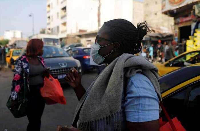 «Вот вам и толерантность»: французы предложили испытать новую вакцину на африканцах
