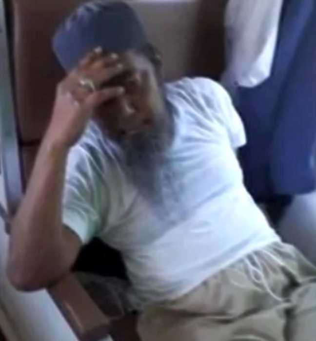 Пассажир поезда, заражённый коронавирусом, перед смертью плюнул незнакомцу в лицо