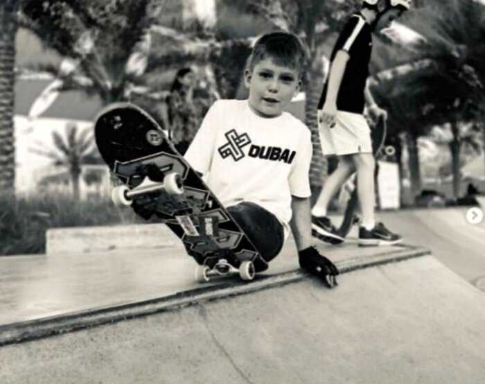 Мальчик без ног в 10 лет стал профессиональным скейтбордистом
