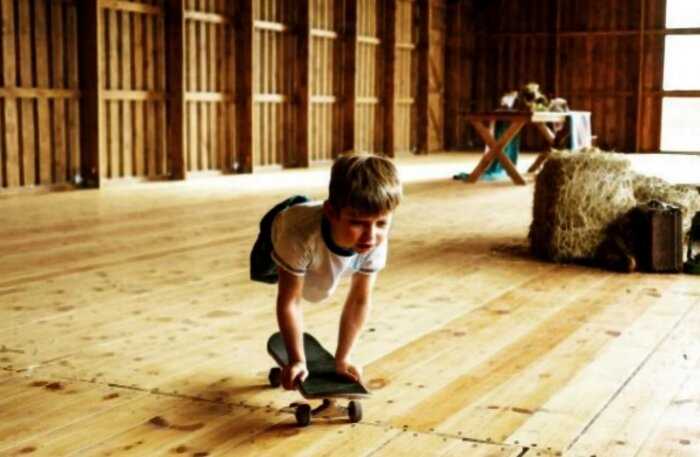Мальчик без ног в 10 лет стал профессиональным скейтбордистом