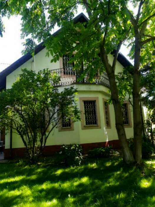 Родственники Надежды Румянцевой продают ее дом за 42 миллиона