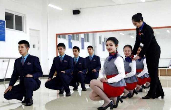 Не каждый спецназовец пройдет подготовку китайской стюардессы!