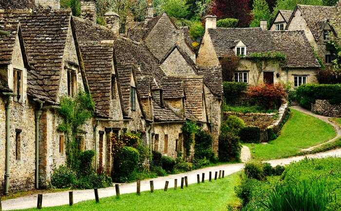Cамая сказочная и самая красивая старинная деревня Великобритании: Бибери