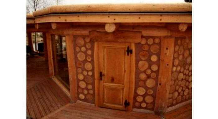 Берем обычные дрова и строим из них шикарный тёплый дом!