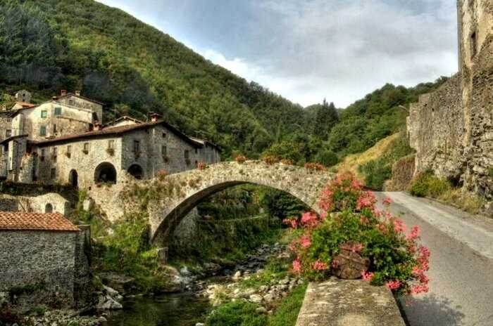 11 сказочных мест в Италии, где можно купить дом всего за 1 евро
