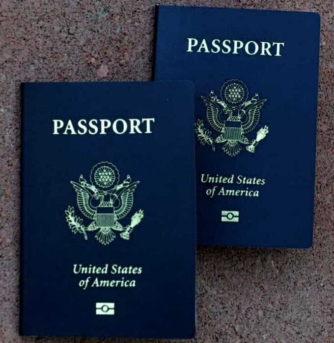 В мире существует только четыре цвета паспортов, и вот почему…