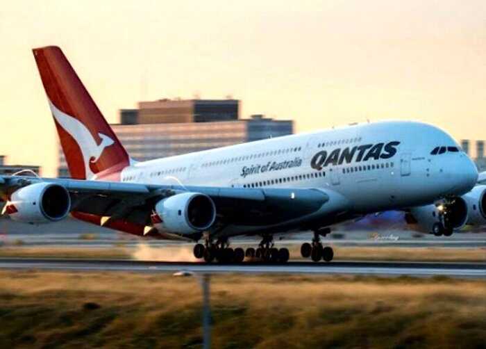 В Австралии появились таинственные рейсы: туристов отвозят в неизвестном направлении