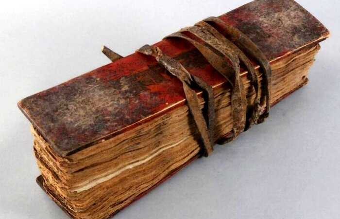 Книги возрастом две тысячи лет признали подлинными и отчасти провокационными