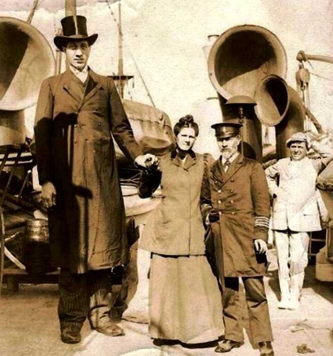 Самый высокий человек на земле жил в Российской империи. История русского великана Федора Андреевича Махнова