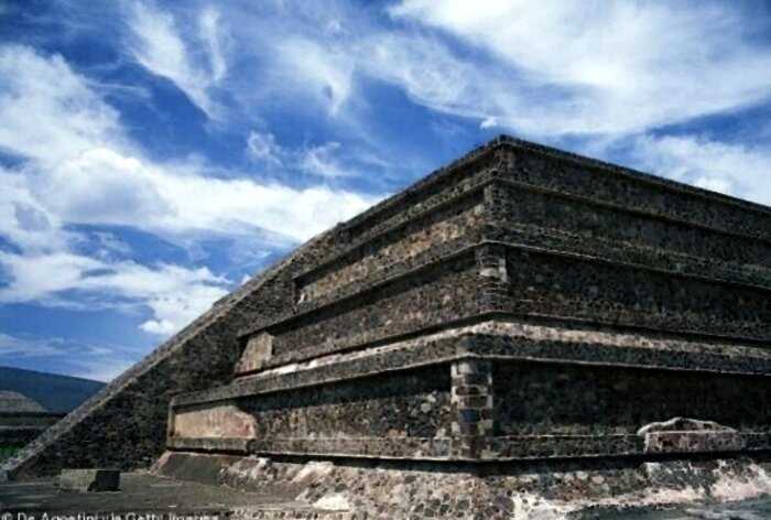 В древнем городе майя нашли иностранное посольство