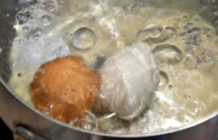 Как почистить яйцо от скорлупы ровно за 2 секунды