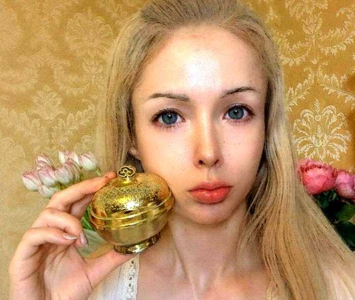 Барби из Одессы Валерия Лукьянова впервые показала фото без фильтров и косметики на своей странице в Инстаграм