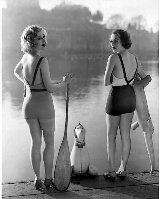 Красотки из прошлого, купальник 1920 года и мужчина ростом 272 см. в подборке редких исторических фотографий