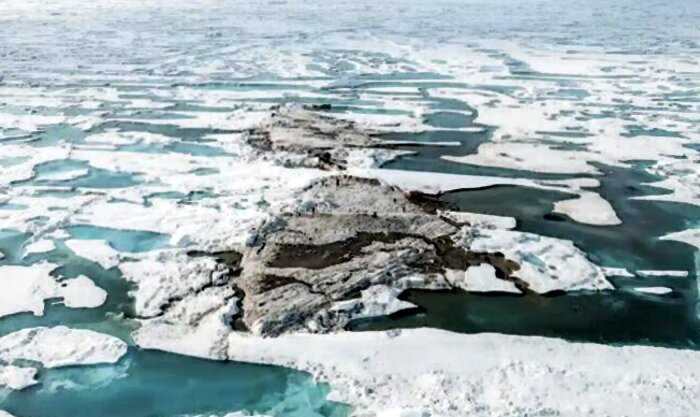 В Северном Ледовитом океане случайно открыли неизвестный ранее остров. Земля находится почти у Полюса