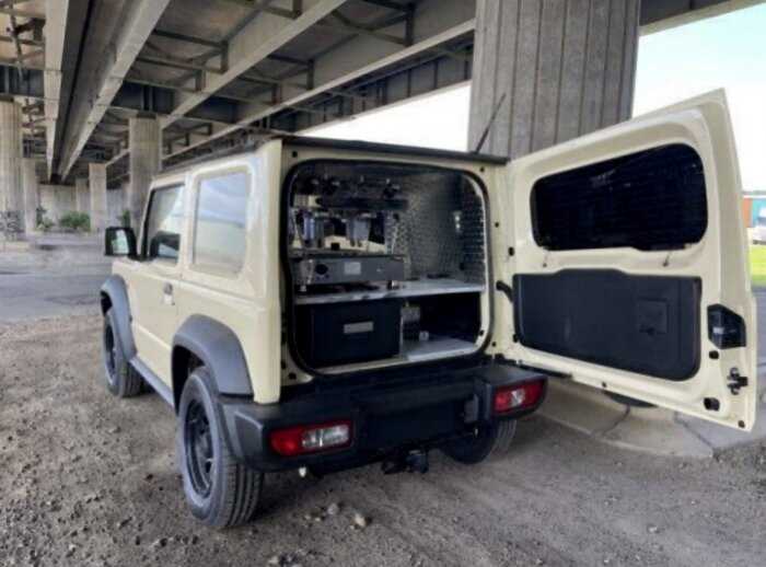 Suzuki Jimny превратили в полноценную мобильную кофейню