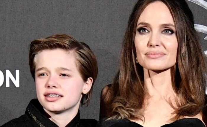 Дочка Джоли, которая хотела поменять пол, появилась на публике в платье