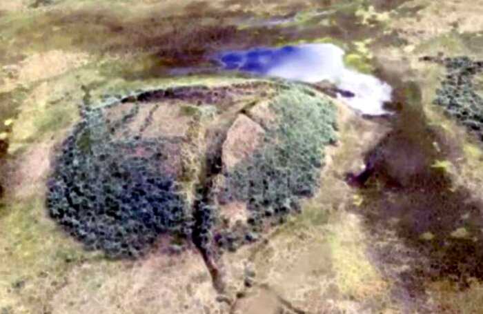Из-за чего образуются мистические кратеры в вечной мерзлоте Сибири, и Чем это грозит человечеству
