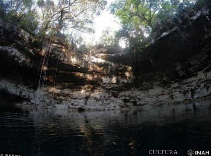 Археологи нашли затопленное каноэ майя, которому 1100 лет