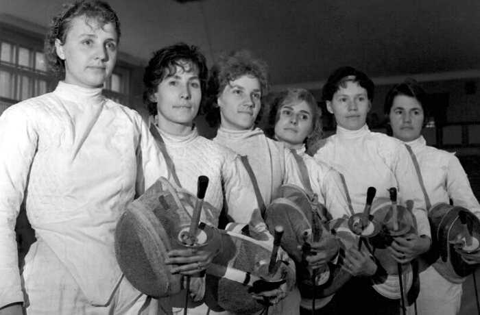 25 архивных фотографий: как выглядели женские спортивные команды СССР