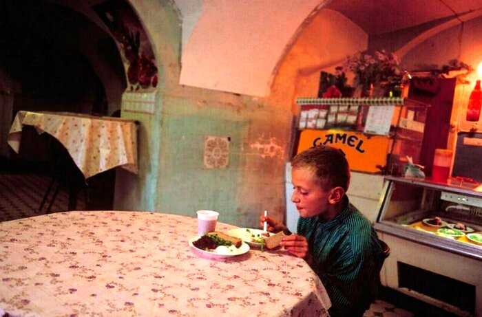15 снимков: Россия 90-х глазами француженки Лиз Сарфати, прожившей в стране 10 лет