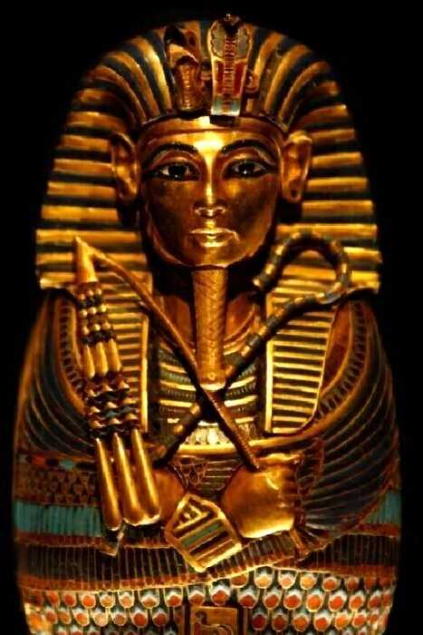 У Тутанхамона был кинжал из метериотного железа