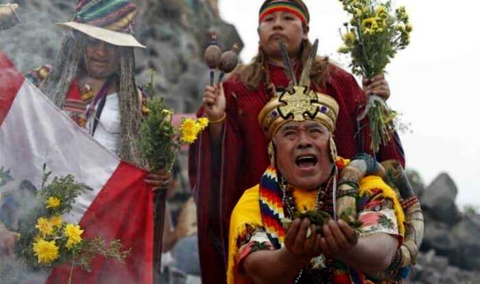 От Нострадамуса до перуанских шаманов: 10 странных и страшных предсказаний на 2022 год