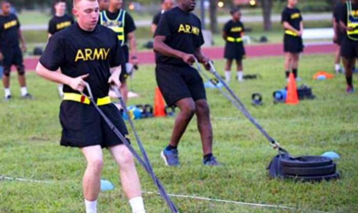 Спецназовец из США показывает новый фитнес-тест на прием в спецвойске: практически невозможно выполнить обычному человеку